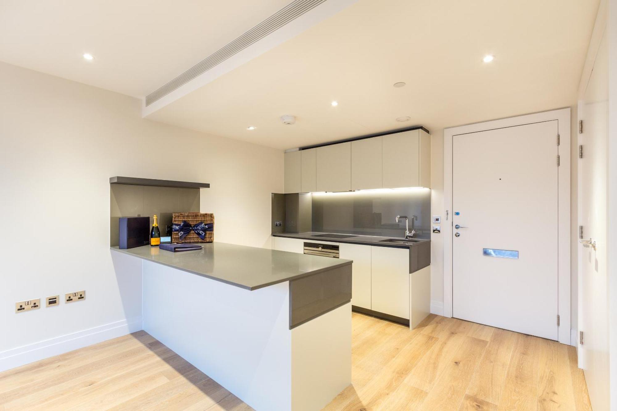 Studio Come 1 Bed Flat In Vauxhall Next To Battersea Londres Extérieur photo
